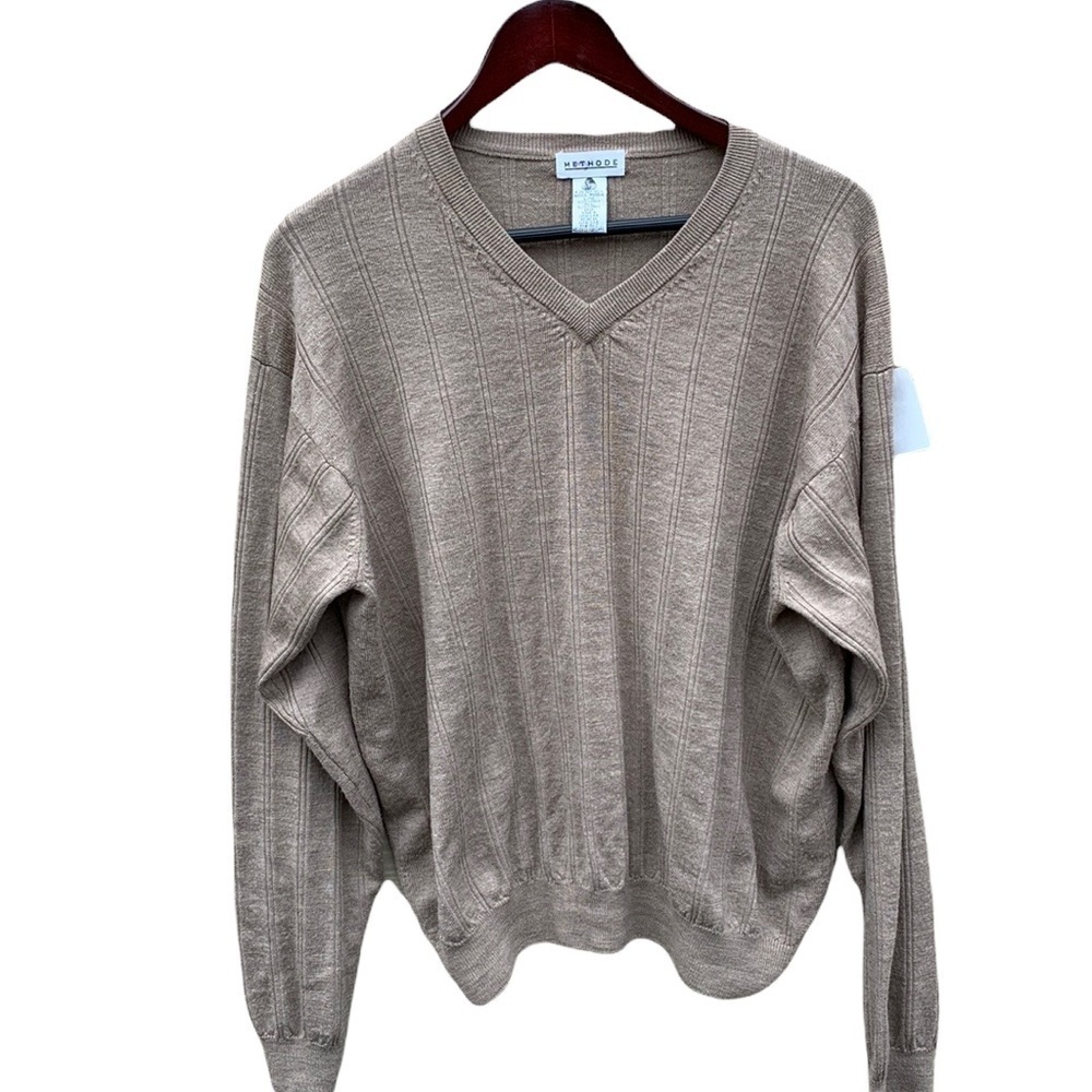 VTG Merino Wool Method Classic Relaxed V Neck Pullover Sweater Mens Large Tan